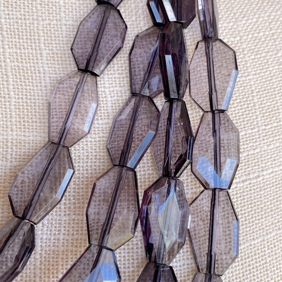 Pearl Luster plated glass clear bead 4 strands polygon gray 14-16-18-22 long - Picture 4 of 12